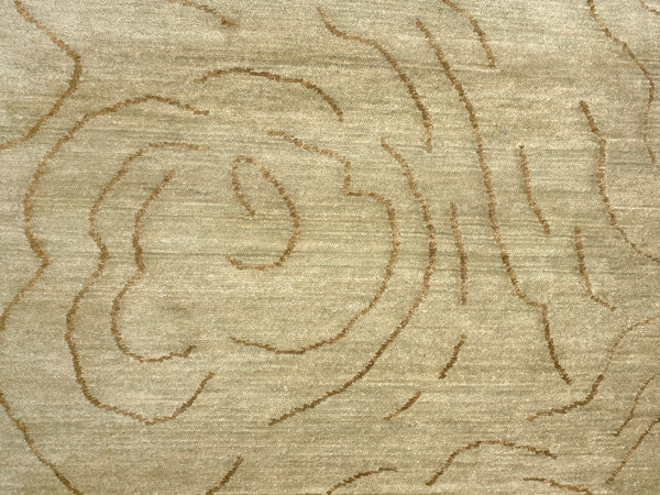 Cloudy Outlines - Beige