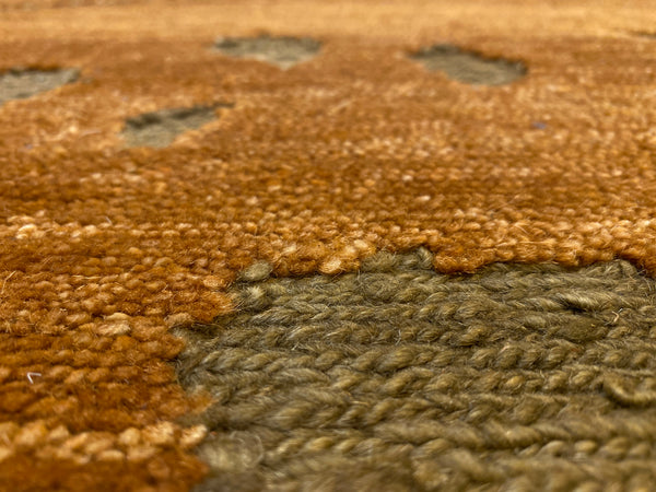 Drifting Leaves - Latte